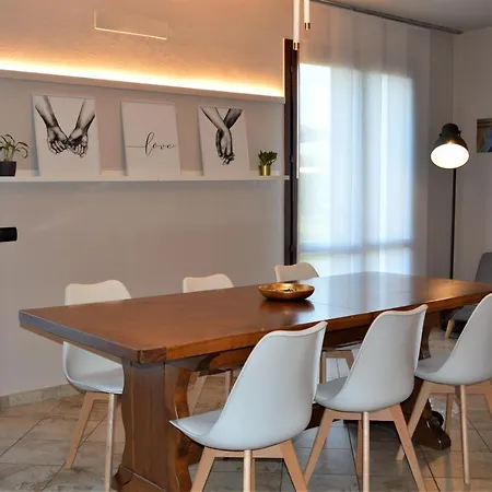 Holiday home Chrisiola *